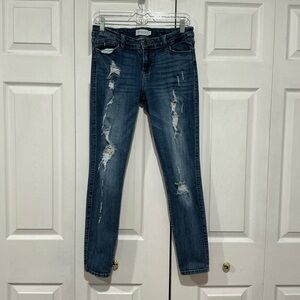 🤎 Oasis by Eunina Distressed Blue Denim Skinny Ankle Jeans - 11